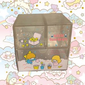 1976 Little Twin Stars clear acrylic jewelry box by Sanrio